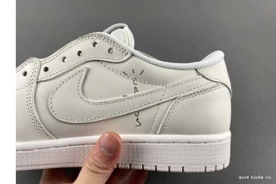 SP TRAVIS 1  SCOTT JORDAN  LOW OG OG1228-111 RETRO OG1228-111 0407